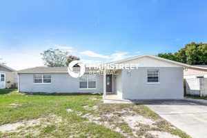 featured image of 7421 Congress St