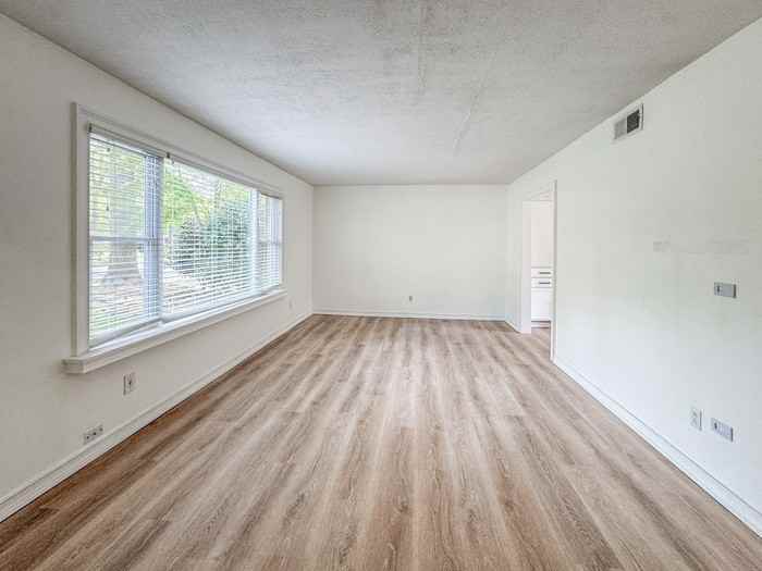 3641 Sea Gull Rd - Photo 6 of 49