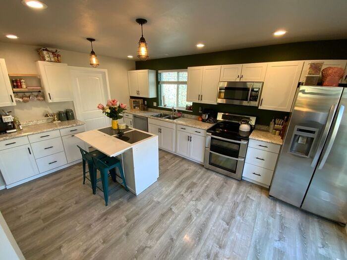 2305 179th Street Ct E - Photo 4 of 12