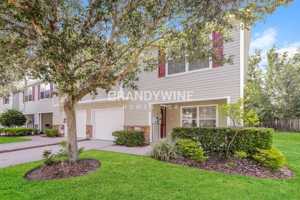 featured image of 209 Woodknoll Pl