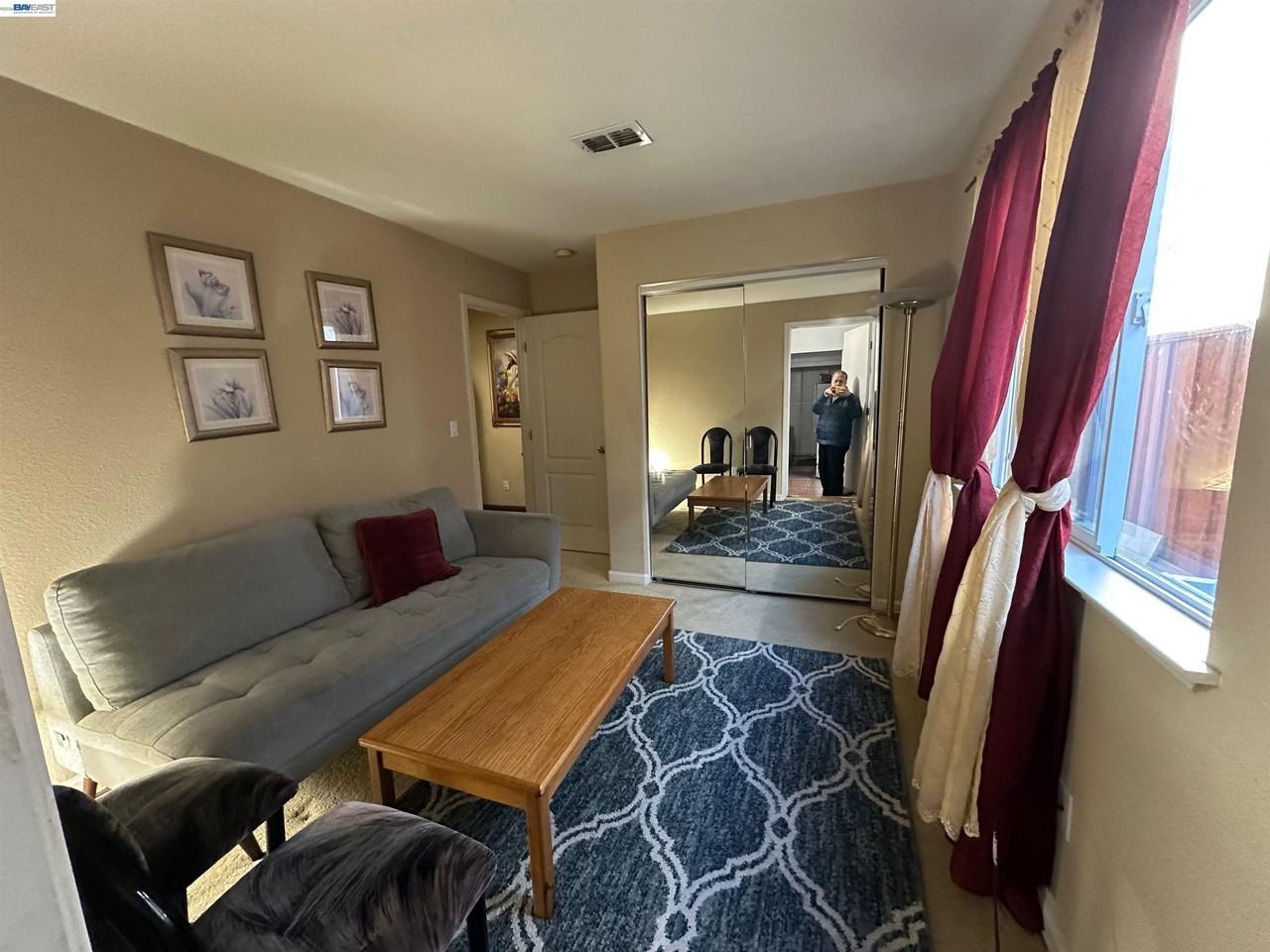 1013 Ridgeview Dr - Photo 3 of 20