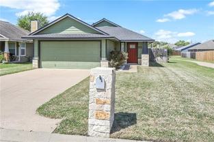 916 Crested Point Dr - Photo 1 of 1