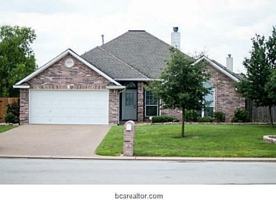 featured image of 4210 Ludlow Ln