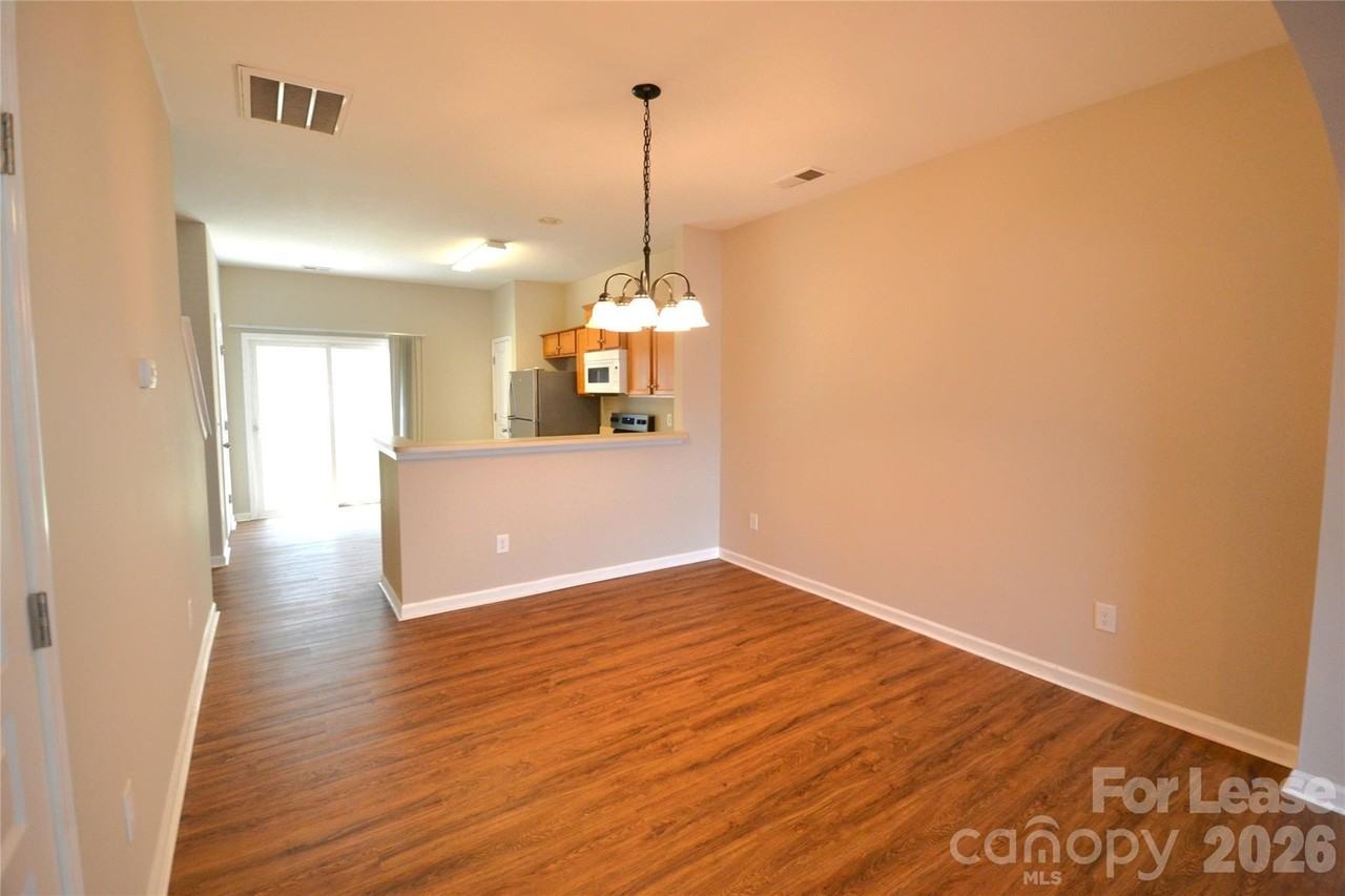 12633 Persimmon Tree Dr - Photo 7 of 23