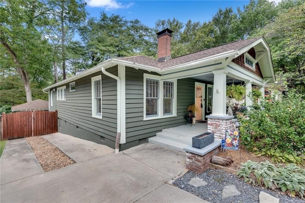 953 Gilbert St Se - Photo 4 of 50