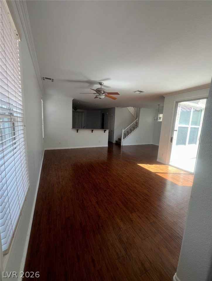 8974 Ellenbrook St - Photo 2 of 9