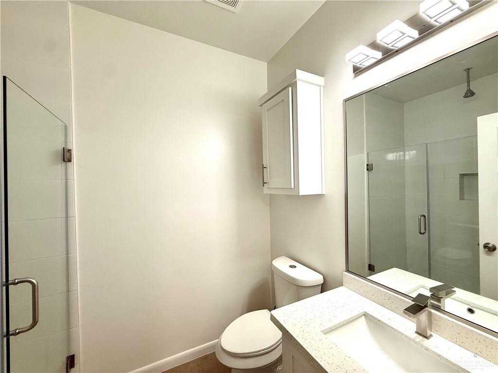 Ozark Ave #3 - Photo 7 of 12