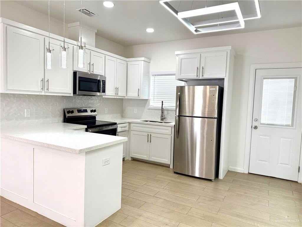 1801 W Violet Dr Apt 4 - Photo 4 of 12