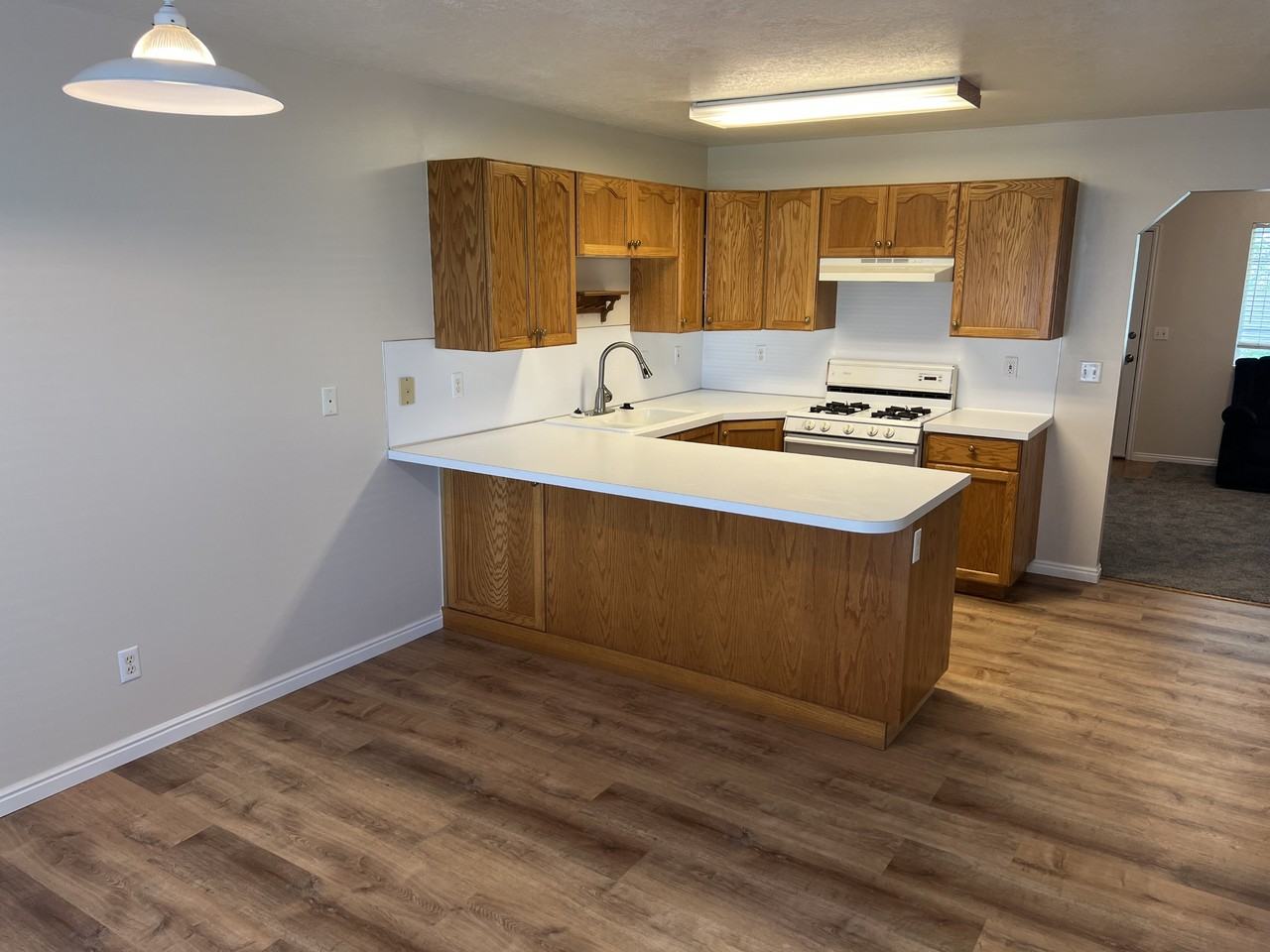 136 W 1320 S - Photo 3 of 18