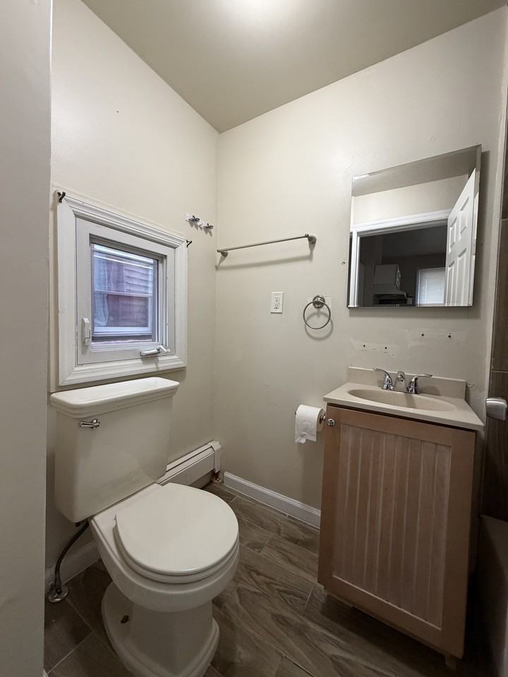 154 Taylor St. - Photo 4 of 13