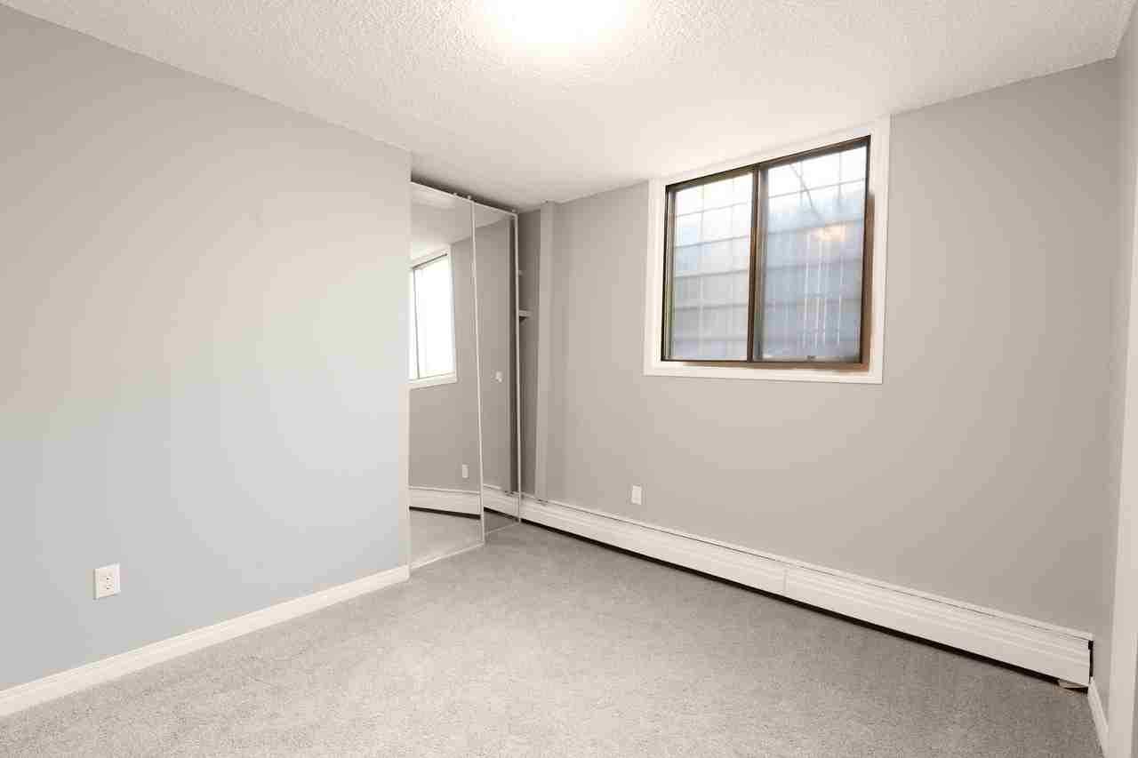 1337 13 Ave Sw - Photo 6 of 12