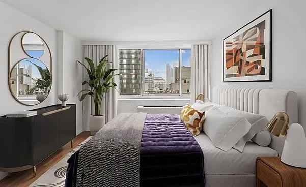 W 38th St #32E - Photo 2 of 17