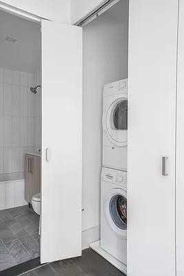 W 47th St #41F - Photo 4 of 20