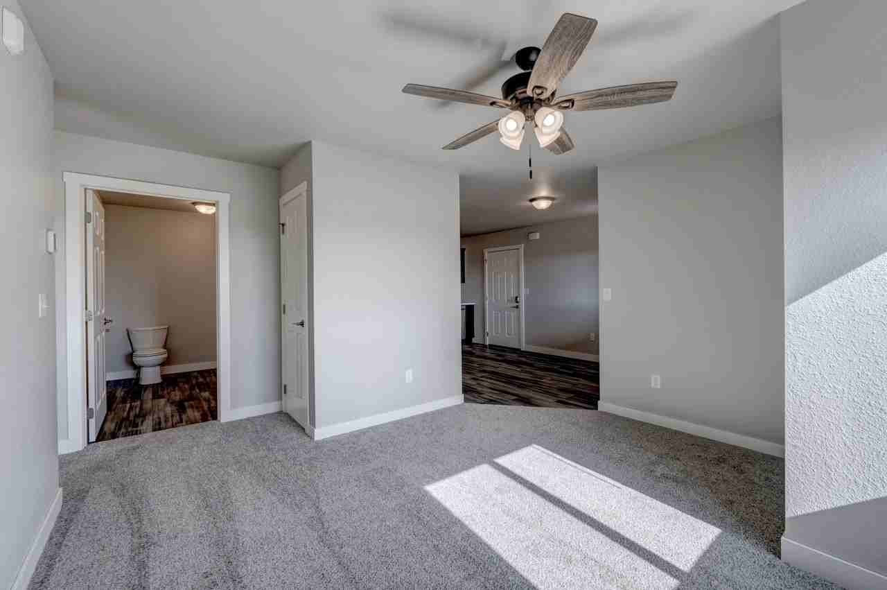 4823 5th Street - Photo 5 of 21