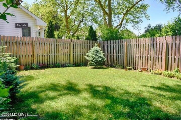 901 Woodcrest Dr - Photo 2 of 6