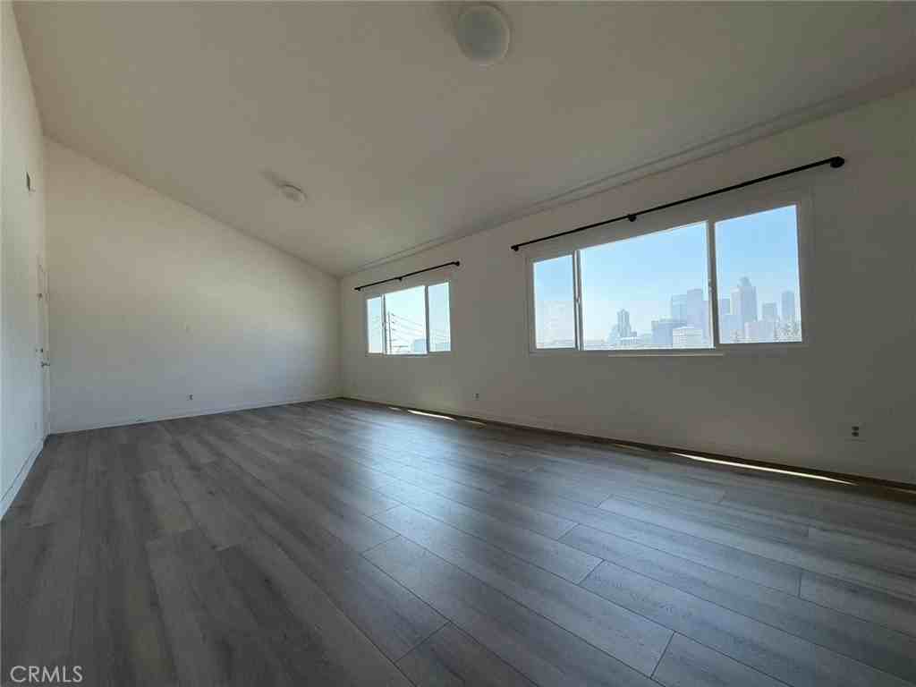 911 N Beaudry Ave #E - Photo 2 of 22