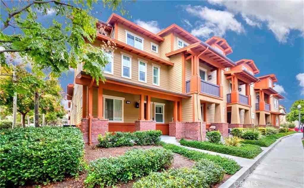 15 Flyers Ln - Photo 3 of 15