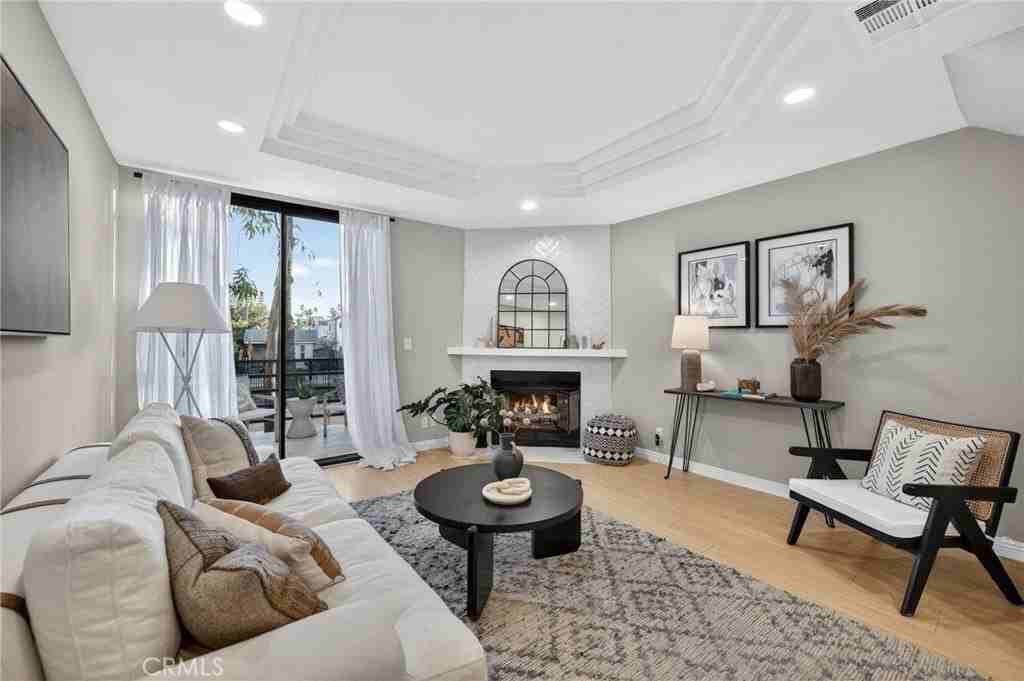 2500 Abbot Kinney Blvd #9 - Photo 7 of 32