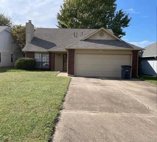 9348 S 93rd East Ave - Photo 2 of 21