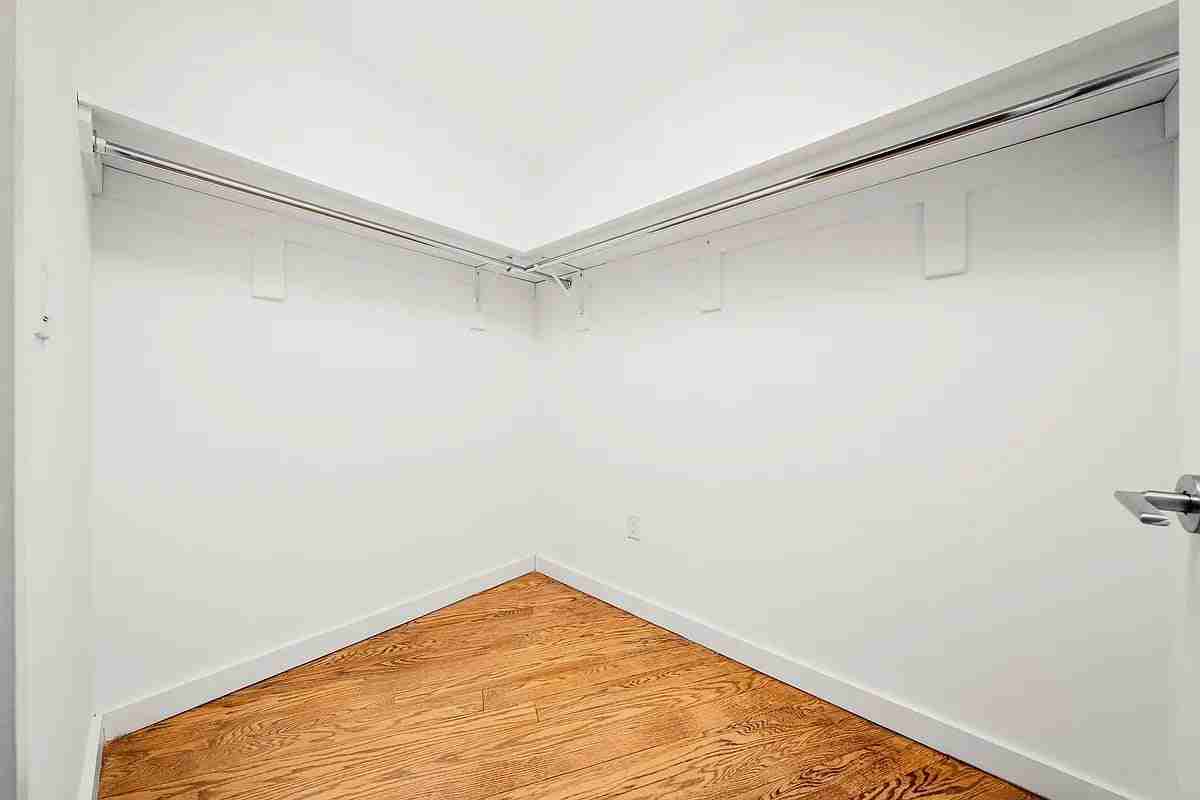 123 Melrose St #724 - Photo 5 of 8