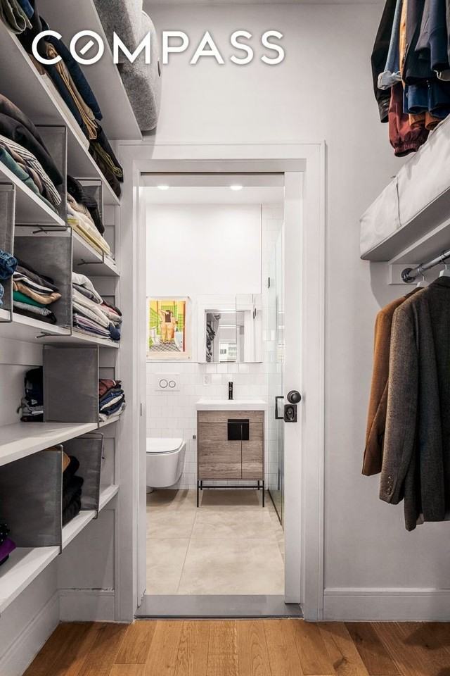 982 Willoughby Ave #3A - Photo 7 of 10