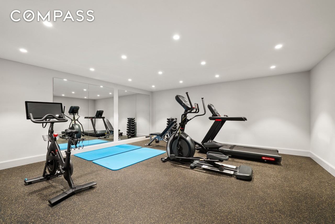 139 Huron St #3C - Photo 7 of 8