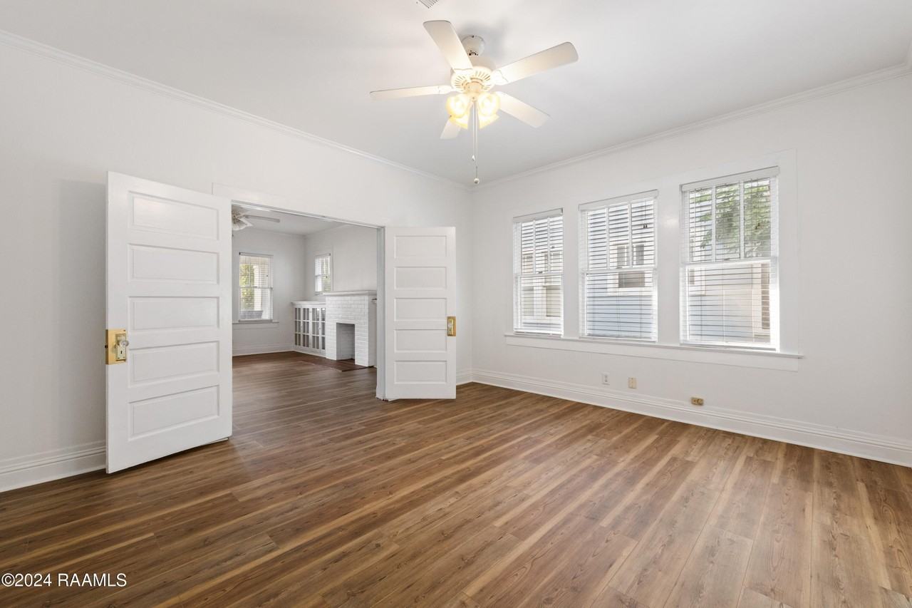 302 Versailles Blvd - Photo 7 of 21