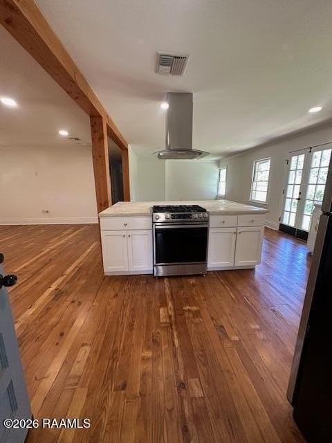 244 N College Rd - Photo 4 of 23