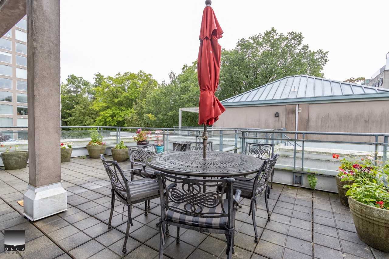 2628 Apartment Building - Photo 5 of 26