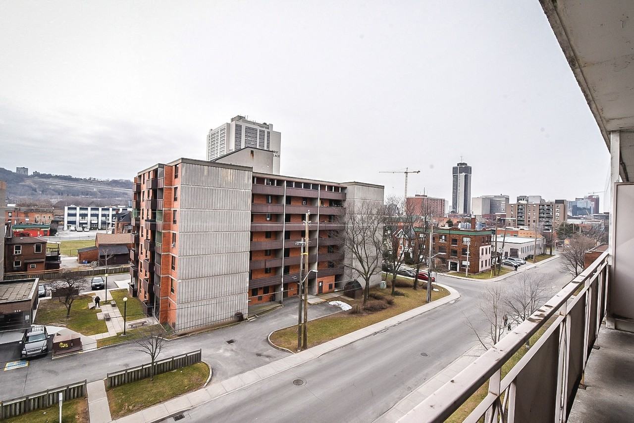King William Court - Photo 3 of 12