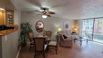 featured image of 2801 Somerset Dr #211
