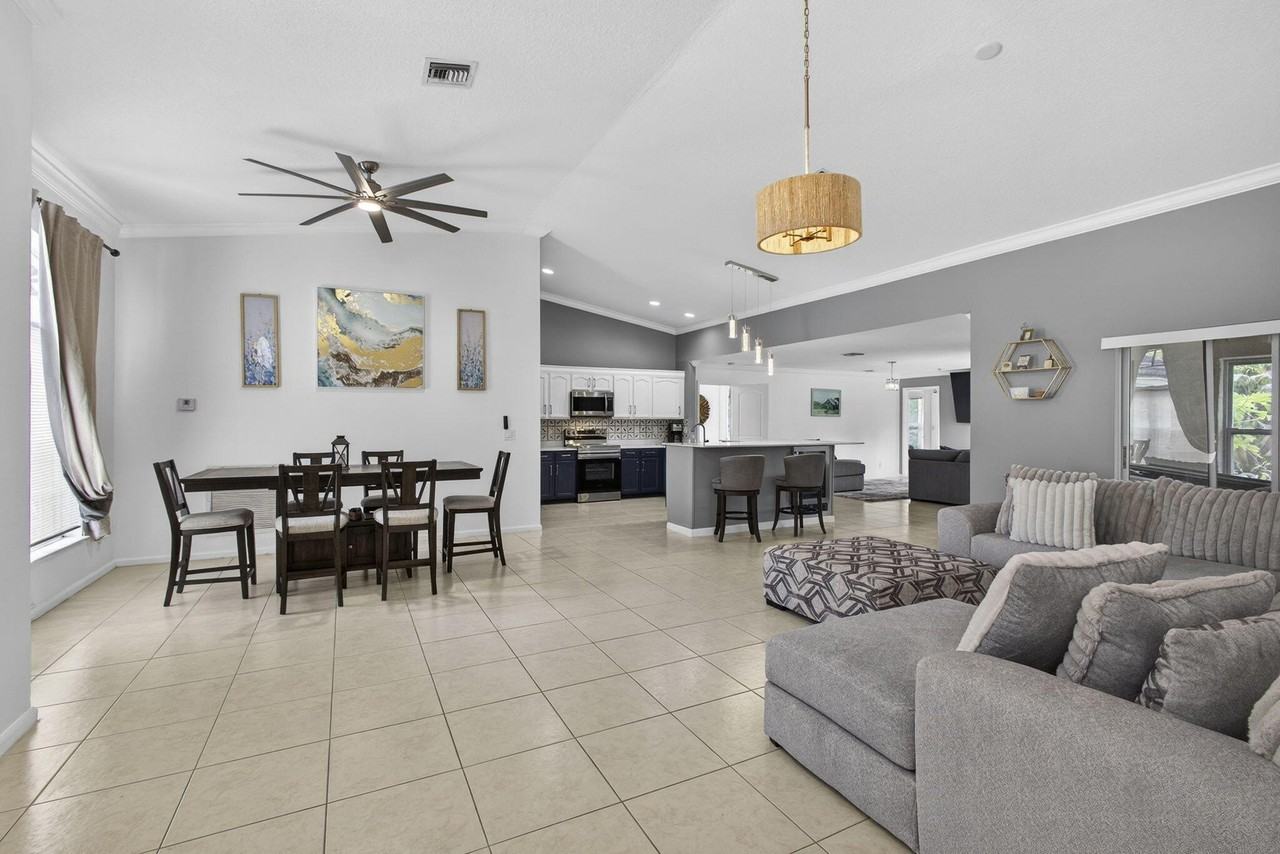 16931 78th Rd N - Photo 3 of 12