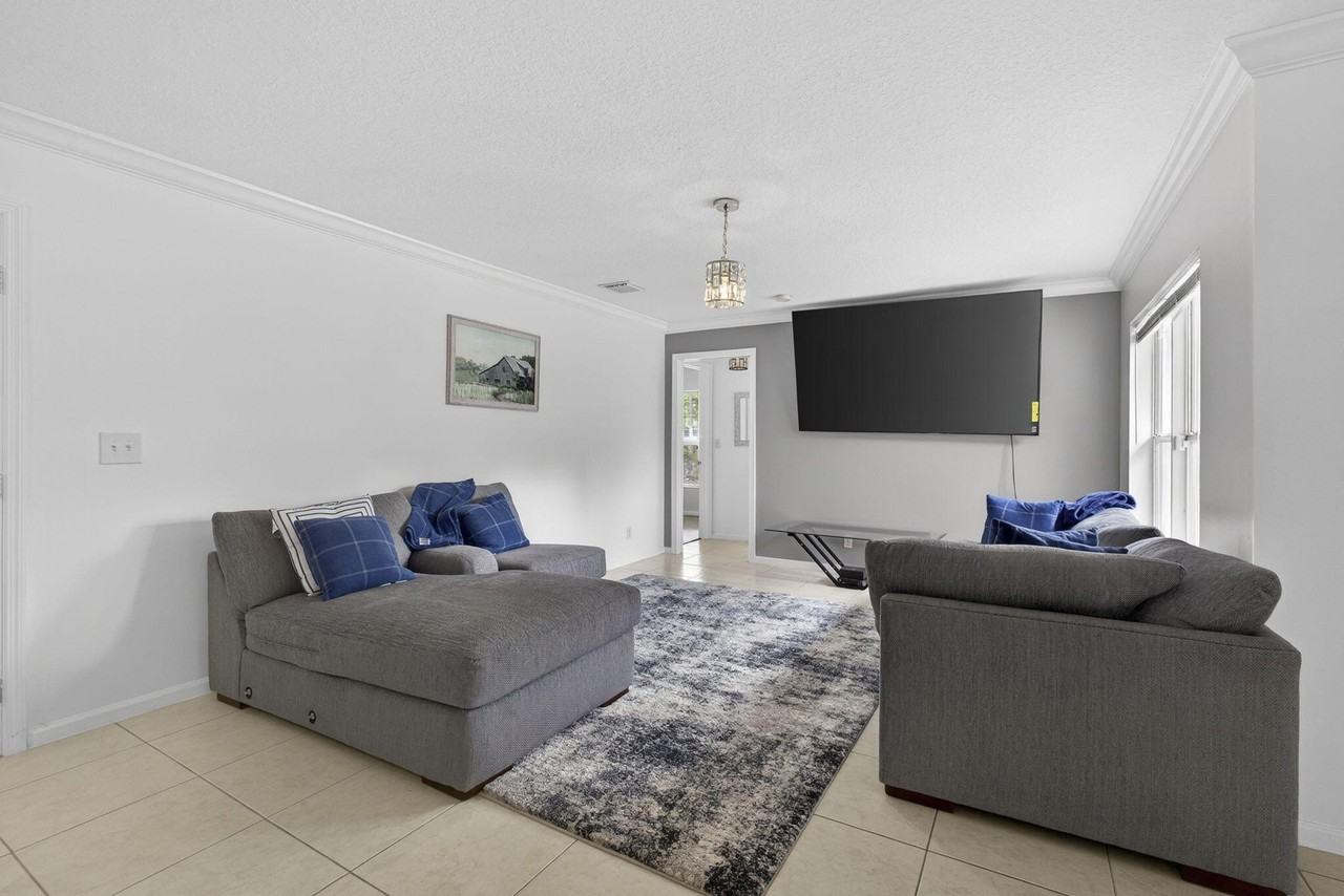 16931 78th Rd N - Photo 5 of 12