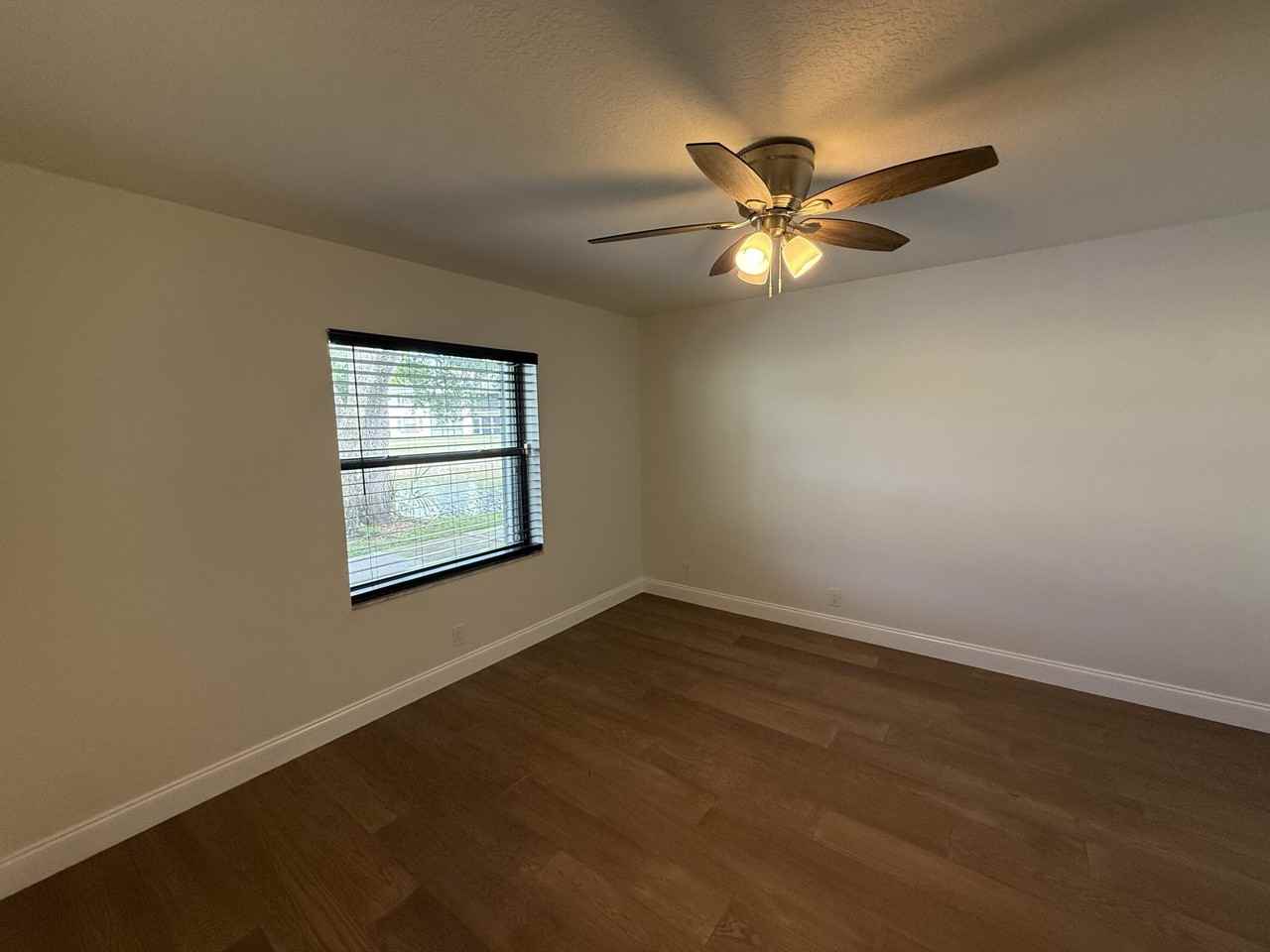 401 Sabal Ridge Cir #401B - Photo 7 of 27