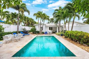 342 Ne 7th Ave - Photo 1 of 1