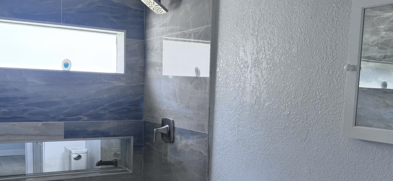 731 46th St - Photo 7 of 13