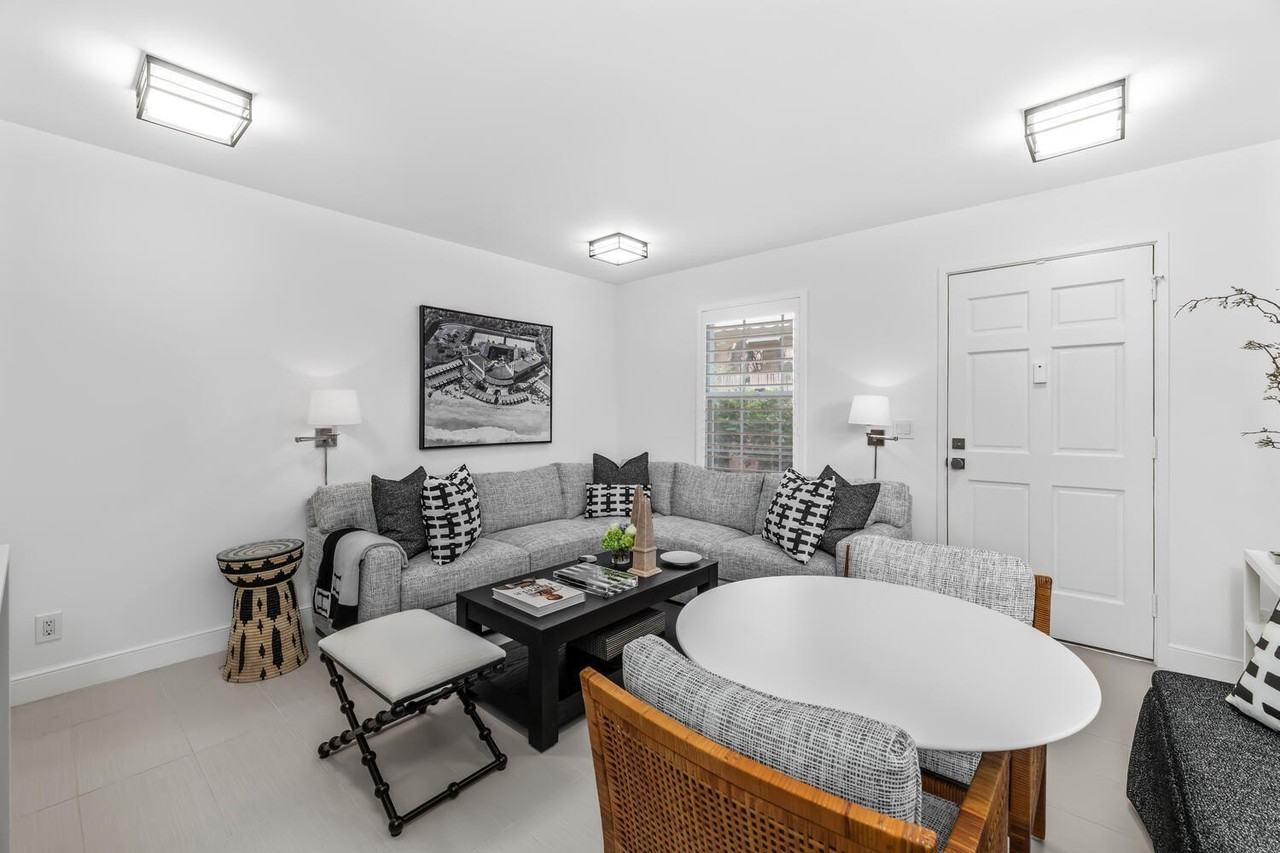 134 Peruvian Ave Apt 104 - Photo 6 of 20