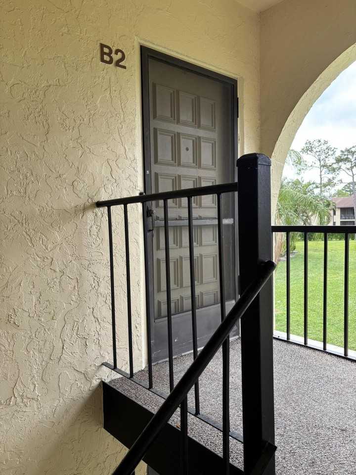 331 Knotty Pine Cir Apt B-2 - Photo 3 of 8