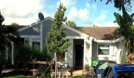 8064 Nw 41st Ct - Photo 2 of 20