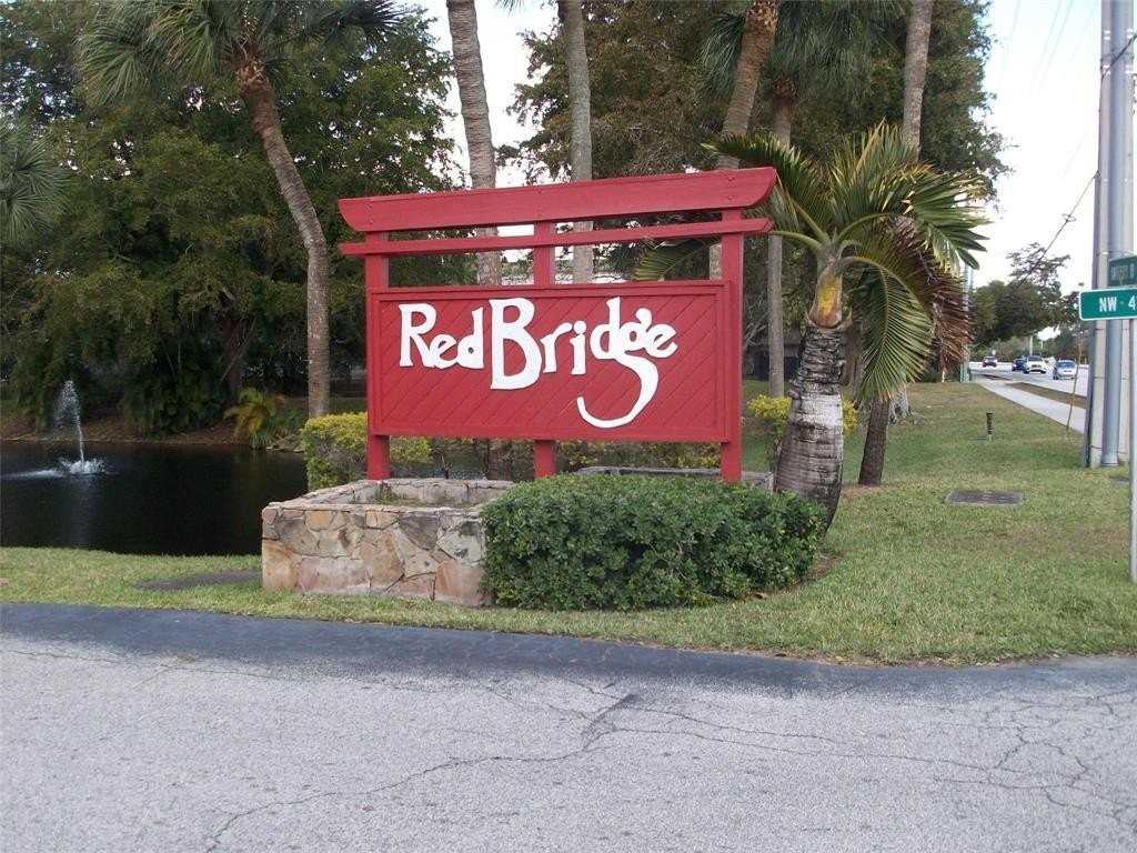 8064 Nw 41st Ct - Photo 3 of 20