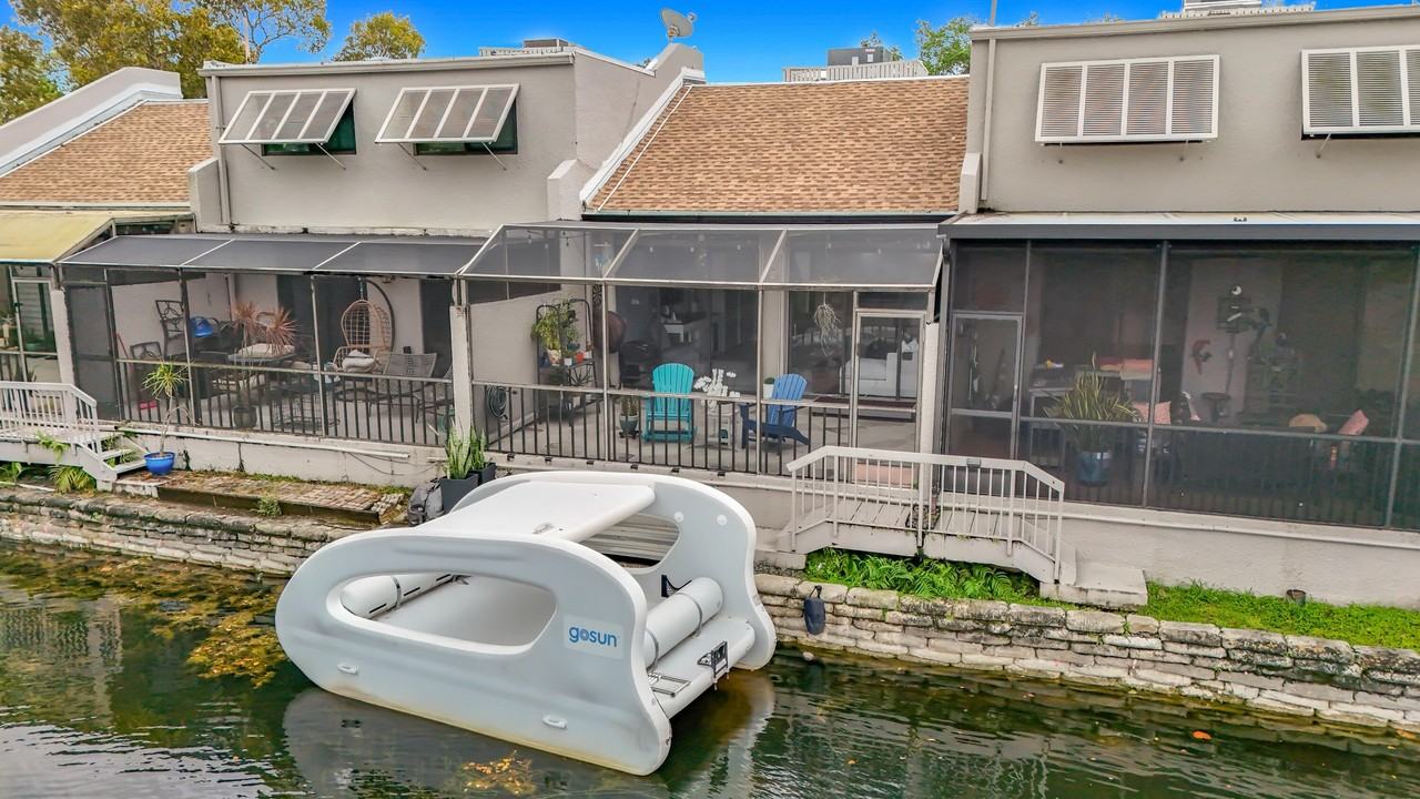 11313 Nw 15th St - Photo 7 of 50