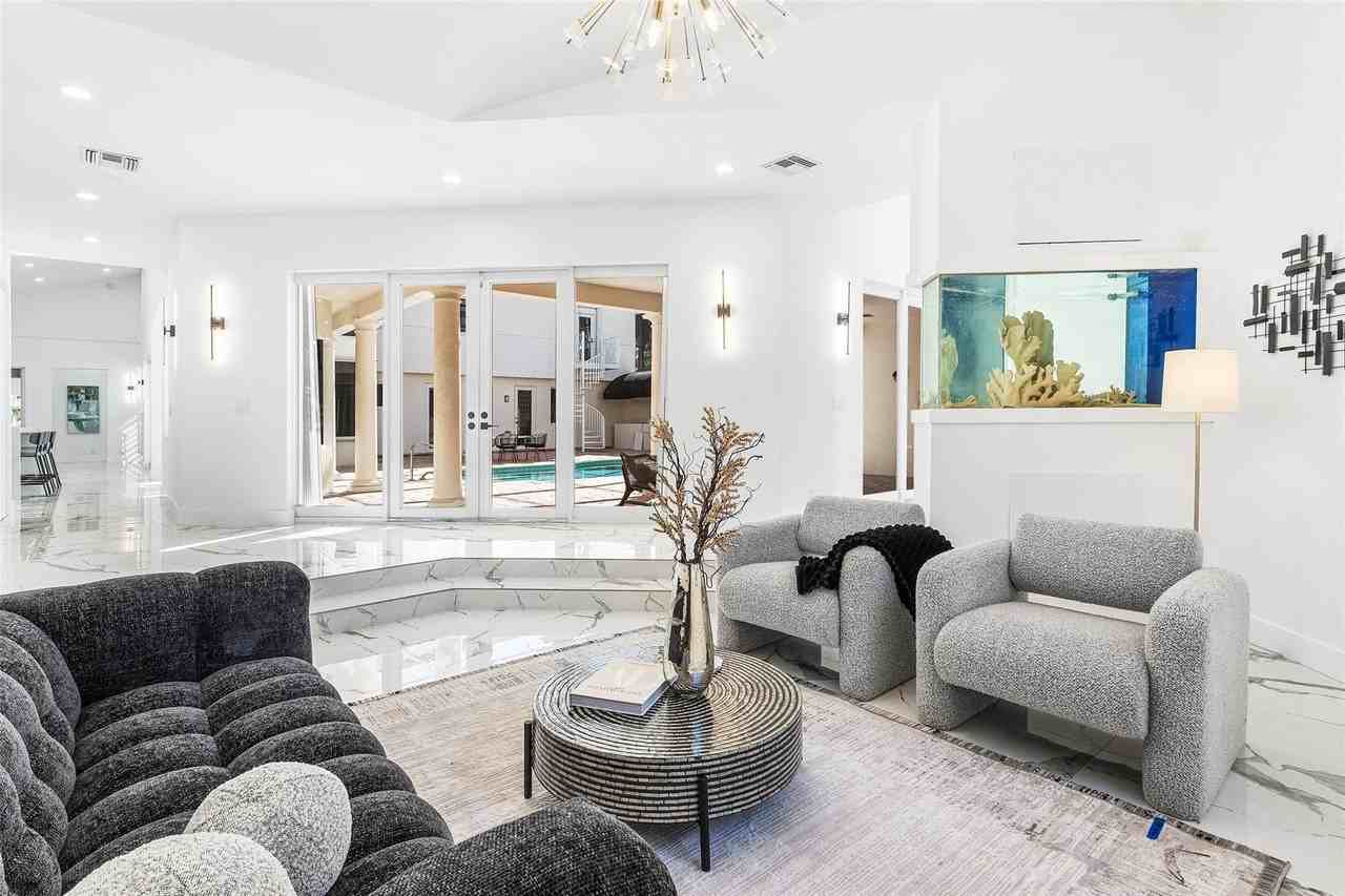 7132 Nw 62nd Ter - Photo 6 of 50