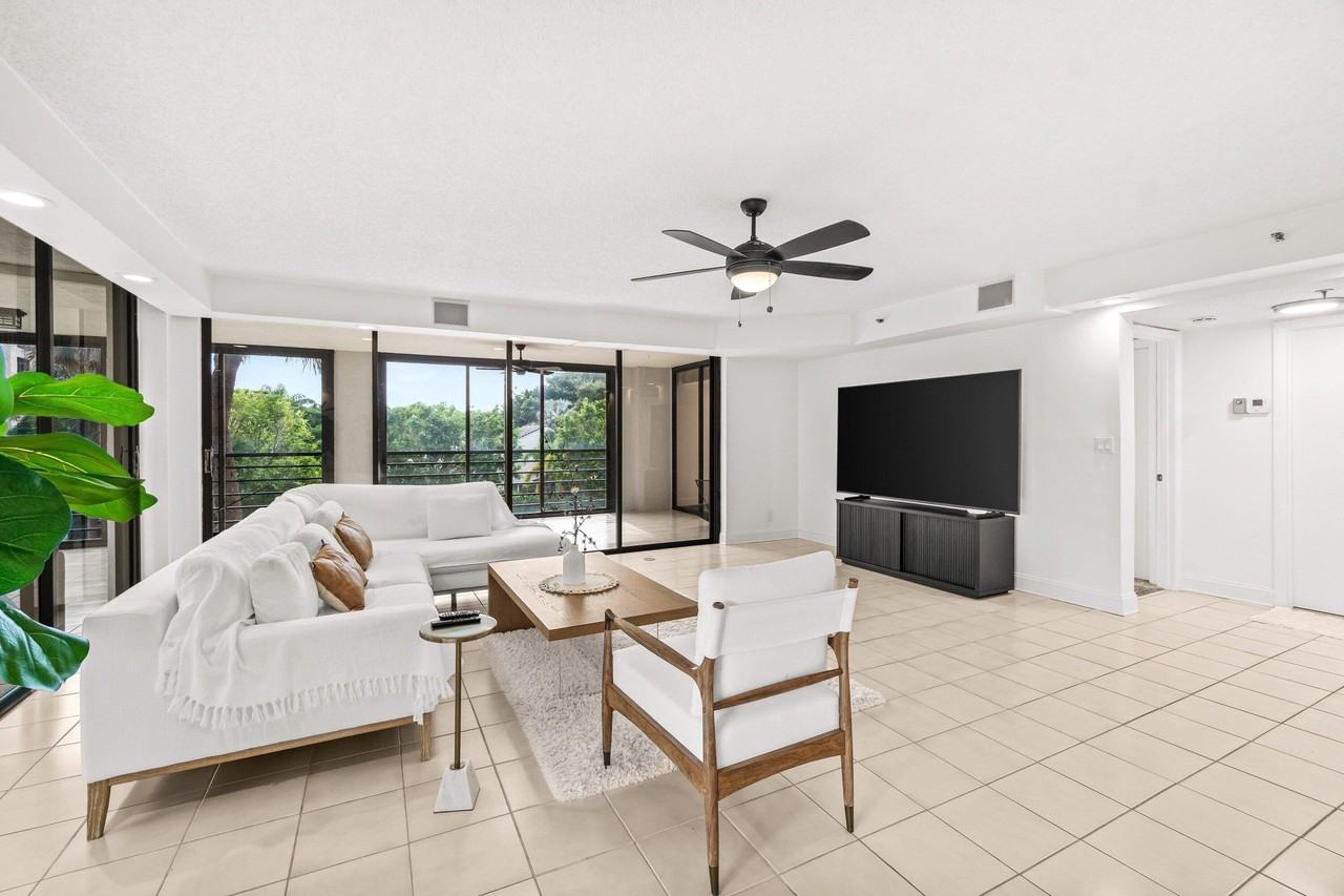 7201 Promenade Dr #302 - Photo 4 of 44