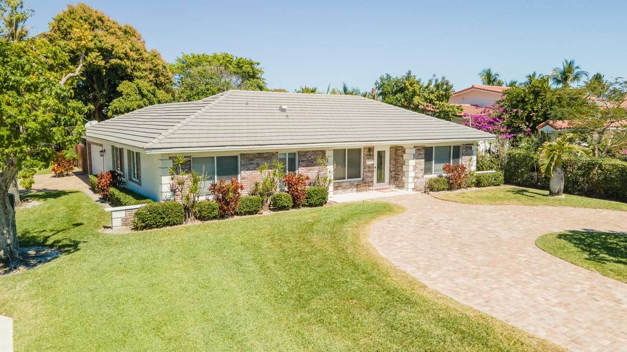 401 Ne 10th Ter - Photo 6 of 46