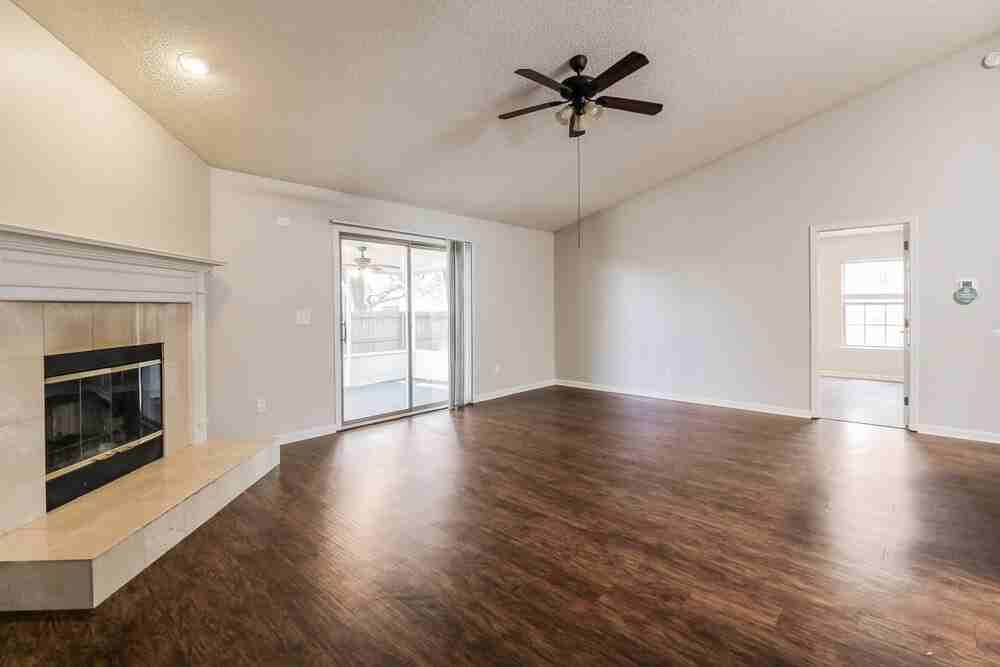 13967 Ridgewick Dr - Photo 4 of 17