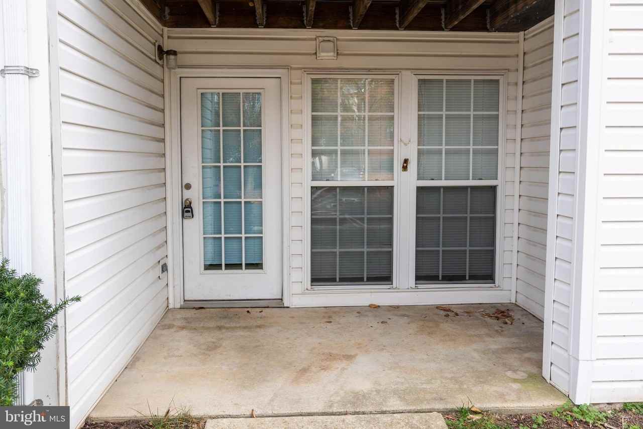 701 Harvest Run Dr Apt 101 - Photo 3 of 25