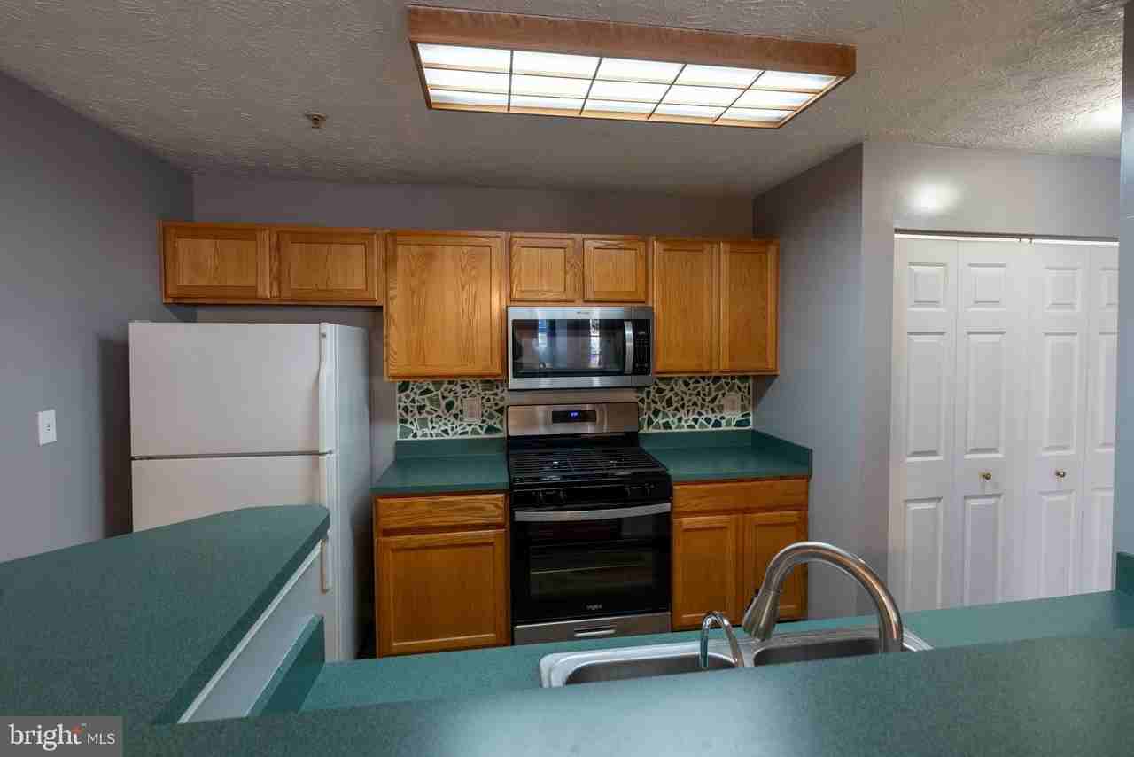 701 Harvest Run Dr Apt 101 - Photo 7 of 25