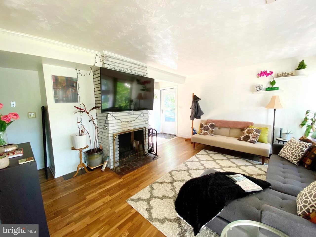 5705 Denfield Rd - Photo 5 of 14