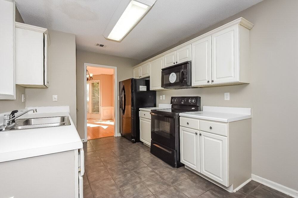 4259 Pentworth Ln Nw - Photo 7 of 15