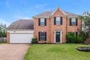 featured image of 6331 Fairway Hill Cv